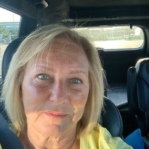 Meet your Posher, Peggy